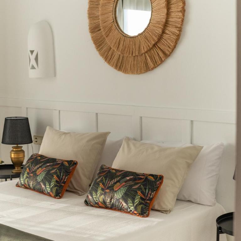 Villa Mo Luxury Heated Pool - Villa with Garden View - 17