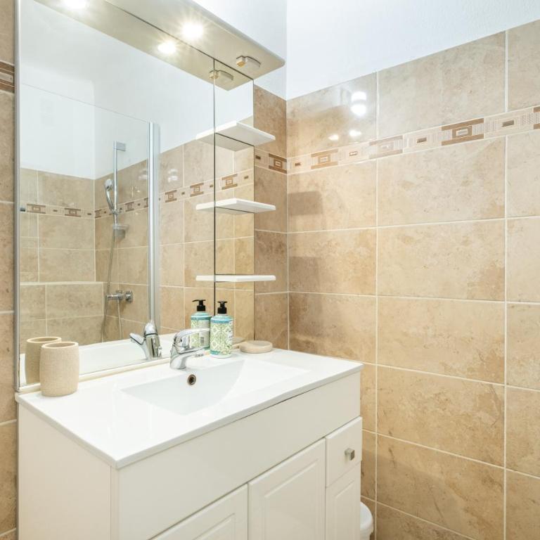 Doux Zéphir proche plage - Appartement 1 Chambre Supérieur avec Balcon - 14