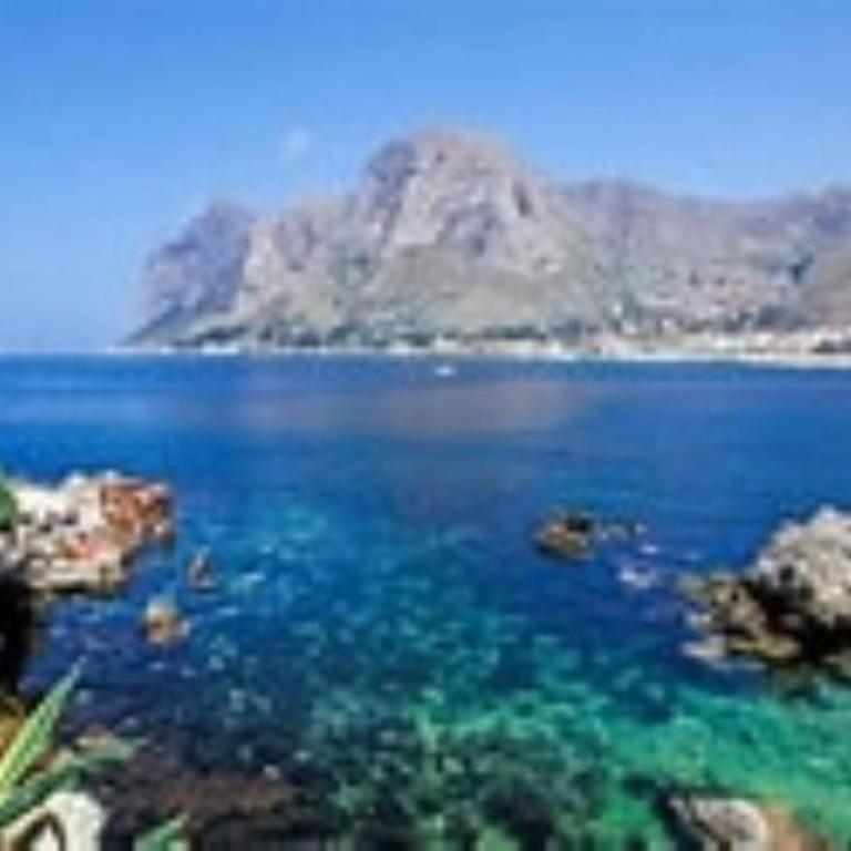 Casa D'amare Gianna - Lovely House - Two-Bedroom Deluxe Apartment with Ocean View - 23