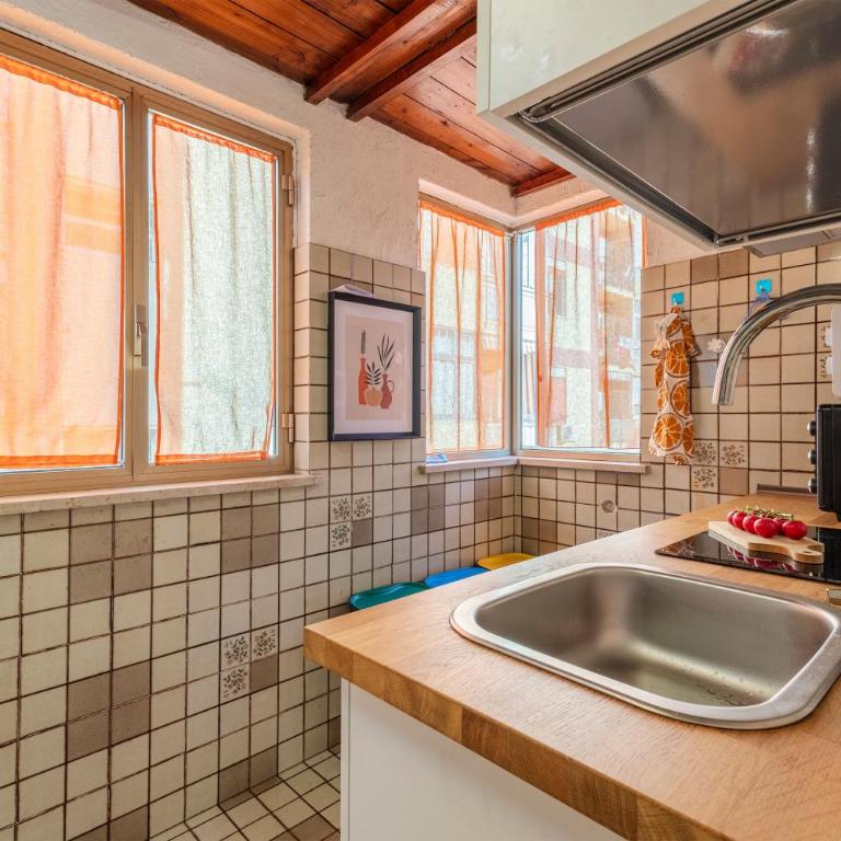 Casa D'amare Gianna - Lovely House - Two-Bedroom Deluxe Apartment with Ocean View - 4