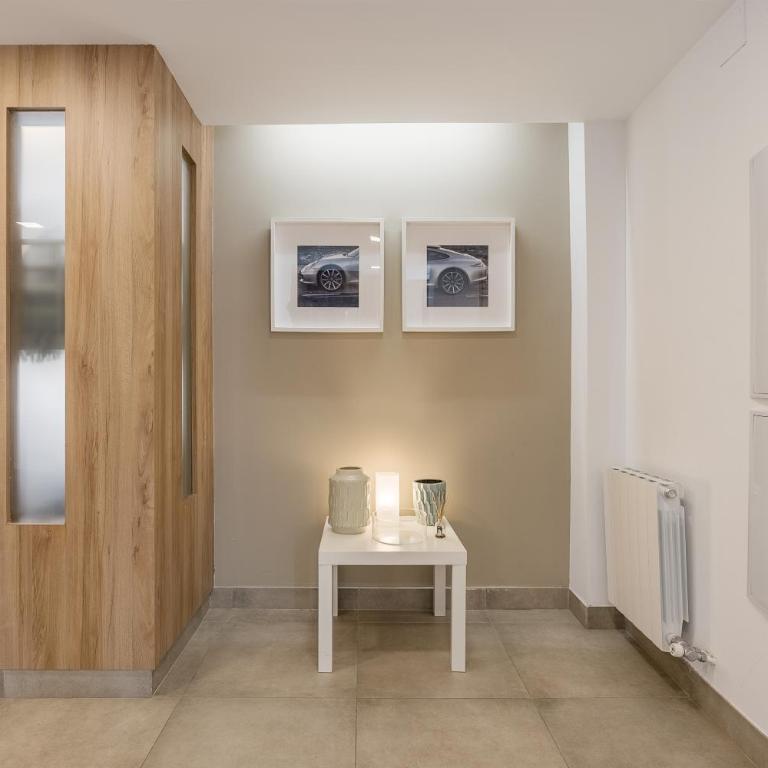 Family Catedral Centro - Three-Bedroom Premium Apartment with Balcony - 20