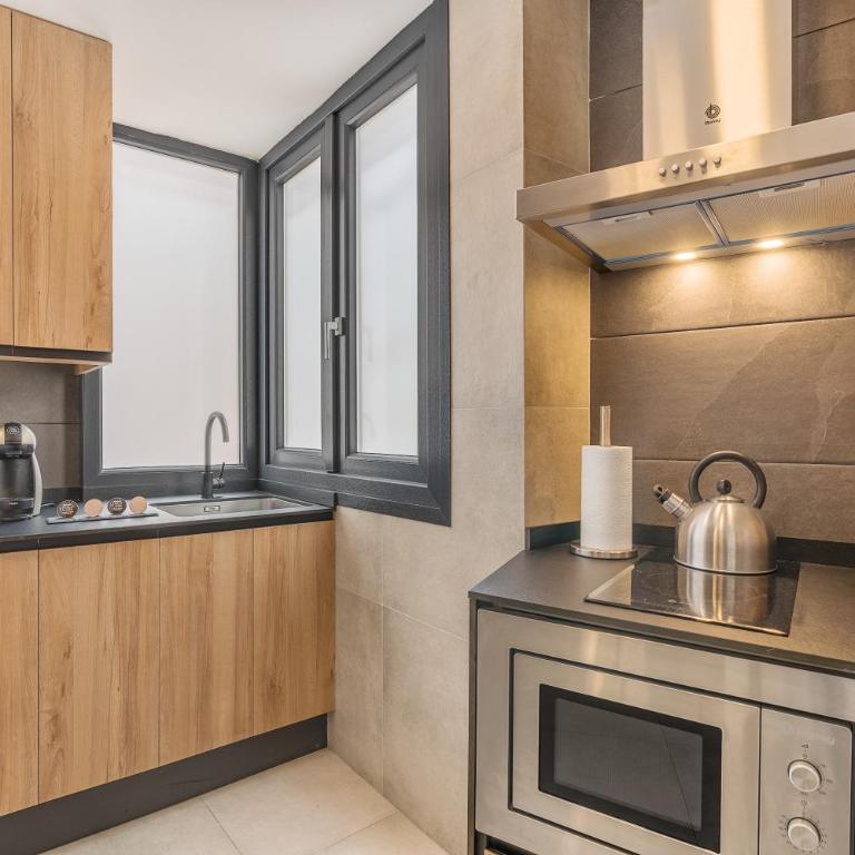 Family Catedral Centro - Three-Bedroom Premium Apartment with Balcony - 3
