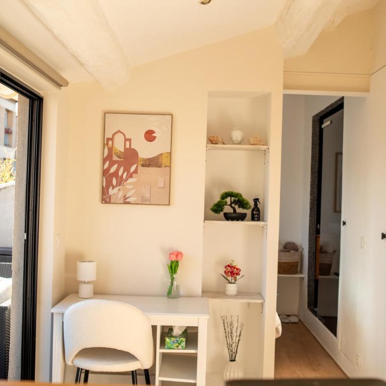 Le Sextius Suite Cozy & Terrasse privee au calme - One-Bedroom Apartment - 10