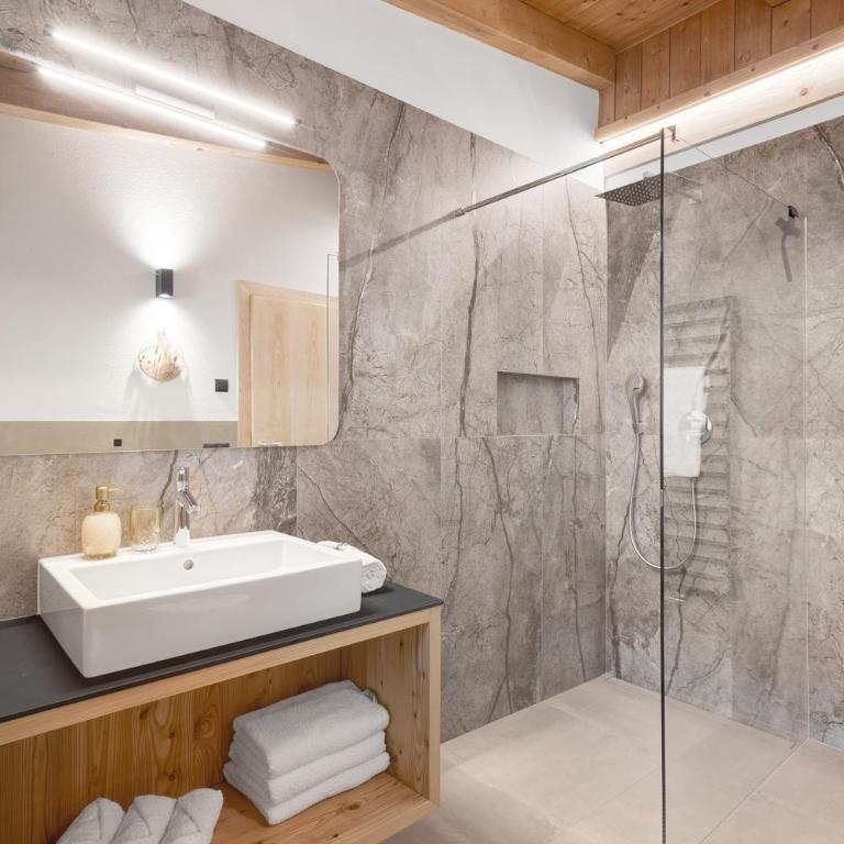 Maierhof - Deluxe Apartment mit Balkon und 2 Schlafzimmern - 21