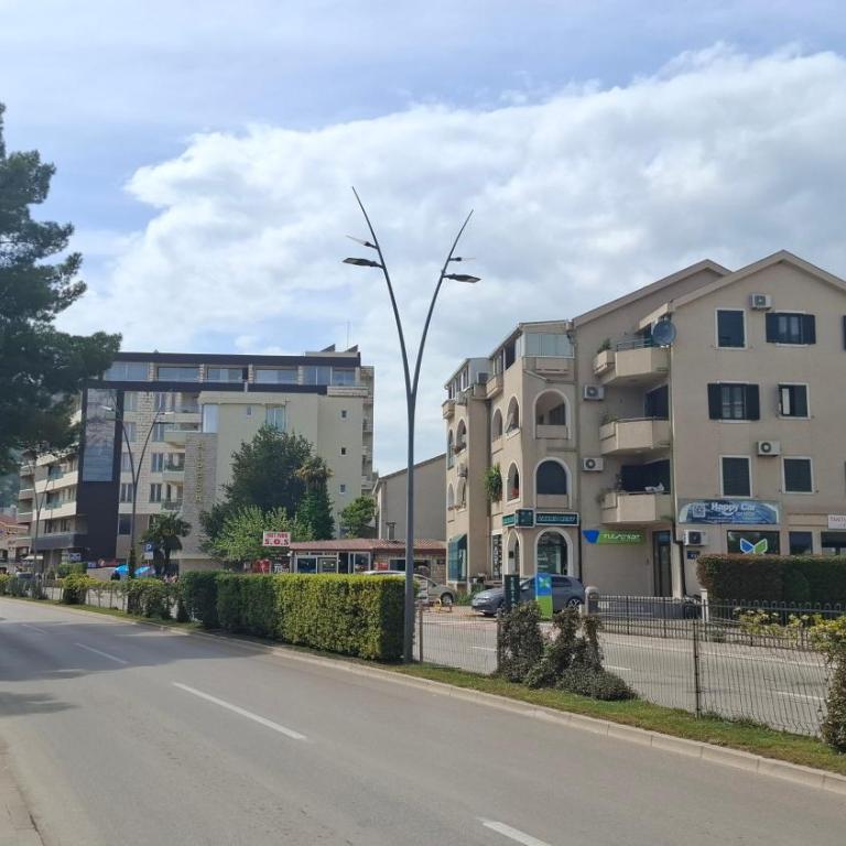 VUK's 5 min from the BEACH Two-Bedroom Apart - Apartman sa 2 Spavaće Sobe - 35