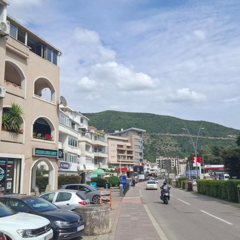 VUK's 5 min from the BEACH Two-Bedroom Apart - Apartman sa 2 Spavaće Sobe - 36