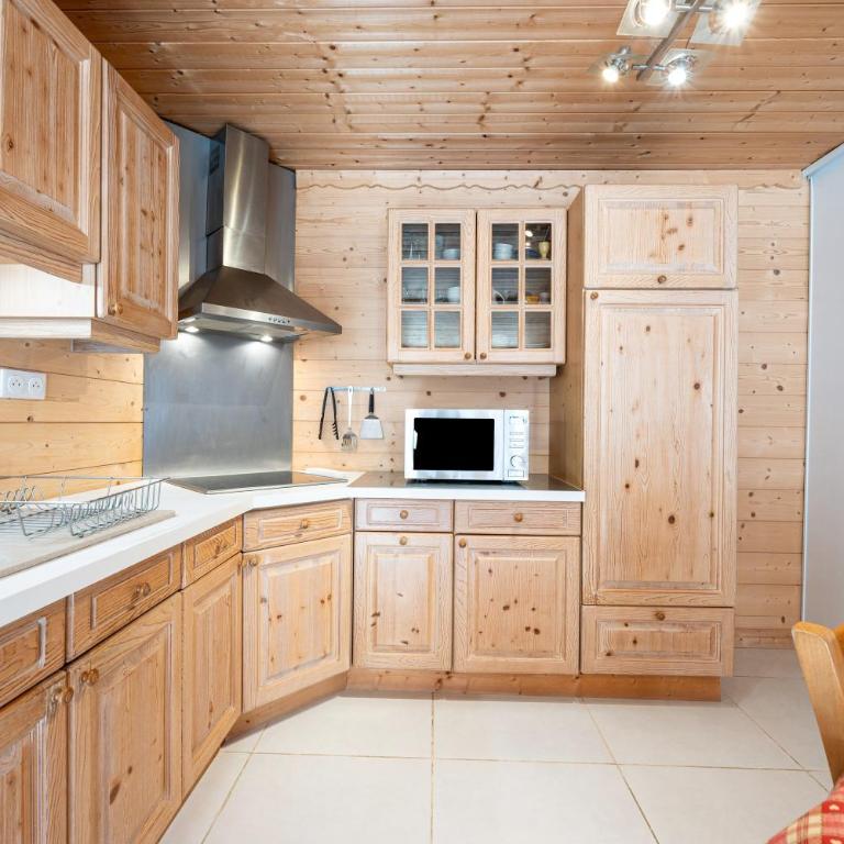 Tié No Appartement Chaleureux - Appartement 3 Chambres avec Vue sur la Montagne - 14
