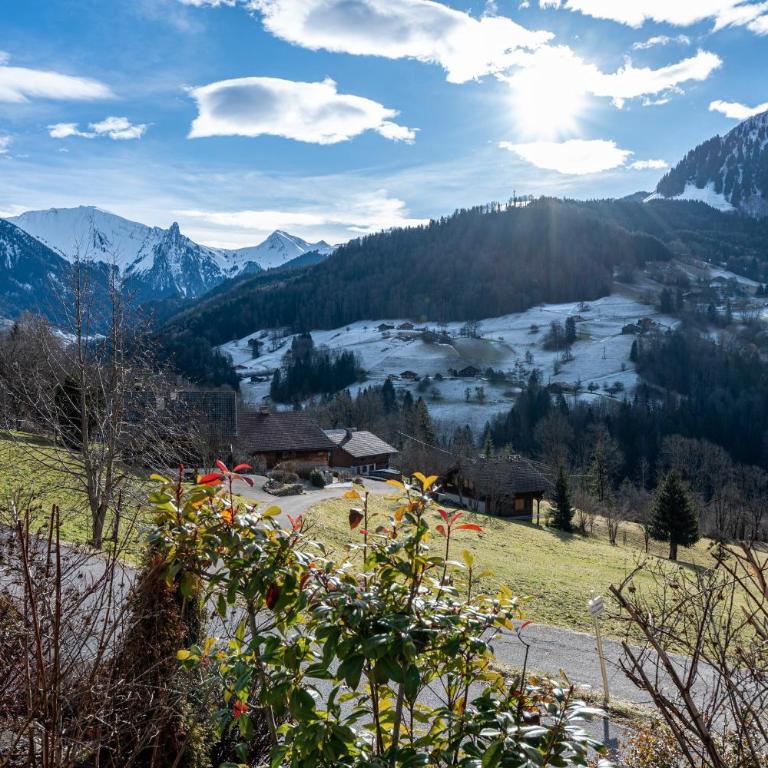 Tié No Appartement Chaleureux - Appartement 3 Chambres avec Vue sur la Montagne - 33
