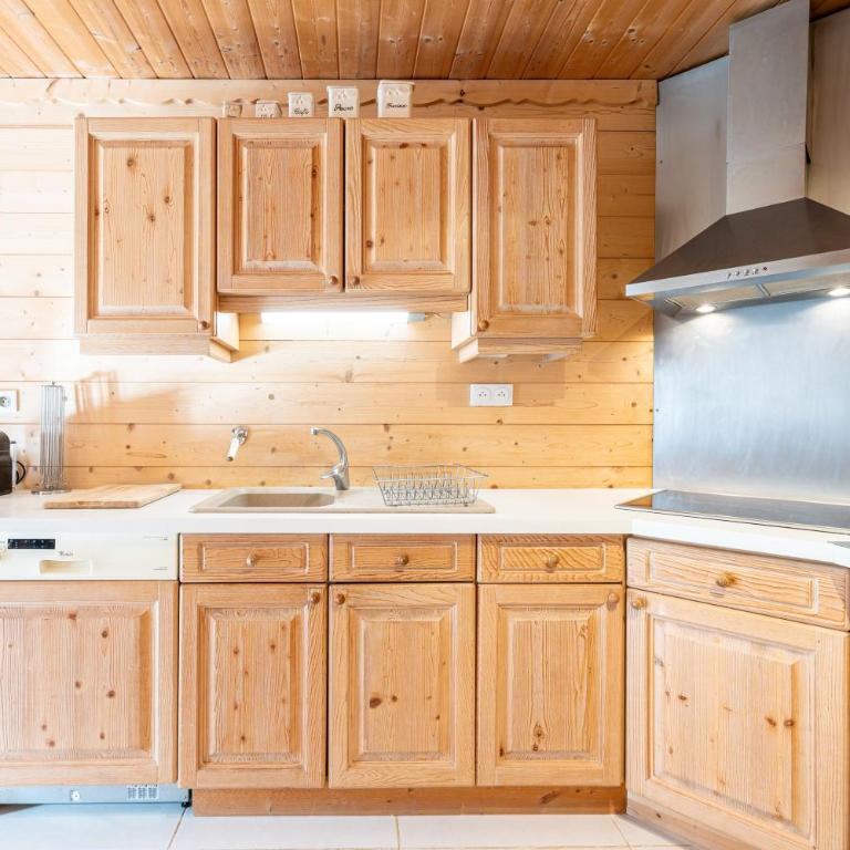 Tié No Appartement Chaleureux - Appartement 3 Chambres avec Vue sur la Montagne - 12
