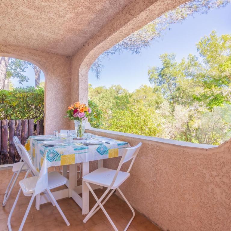 Appartement pour 4 Les Pins - Apartment mit 1 Schlafzimmer und Gartenblick - 4