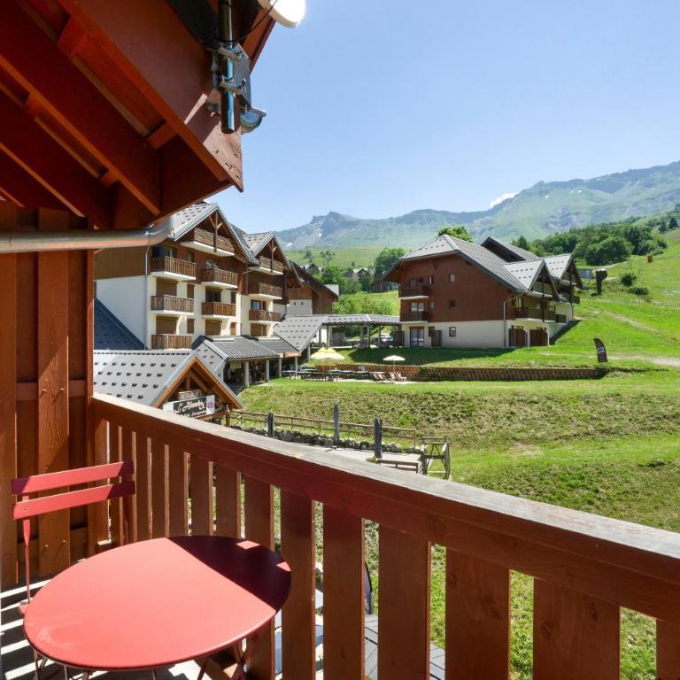 A3 405 Appart au pied des pistes - Appartement 2 Chambres Deluxe avec Balcon - 3