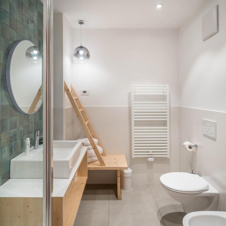 Apart Wellness Alpino con minispa - Appartamento Deluxe con 2 Camere da Letto e Vista Giardino - 8
