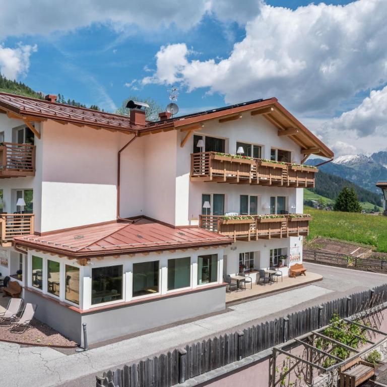 Apart Wellness Alpino con minispa - Appartamento Deluxe con 2 Camere da Letto e Vista Giardino - 35