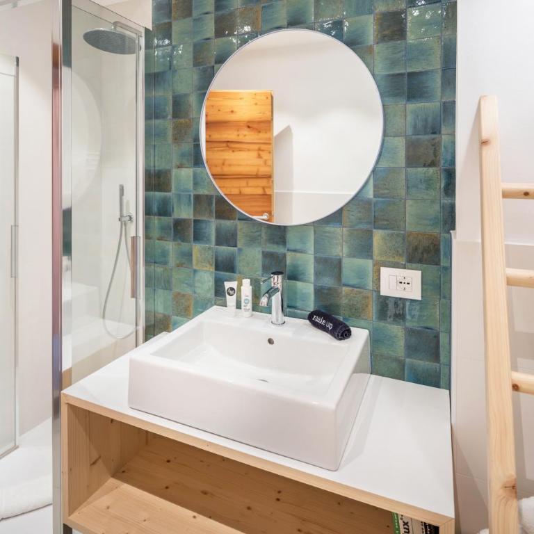Apart Wellness Alpino con minispa - Appartamento Deluxe con 2 Camere da Letto e Vista Giardino - 10