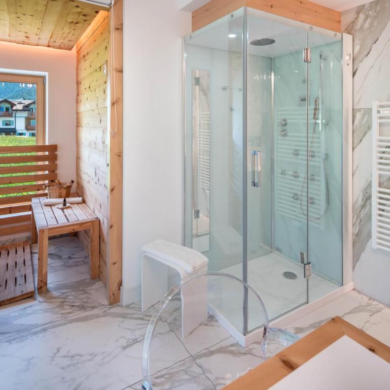 Apart Wellness Alpino con minispa - Appartamento Deluxe con 2 Camere da Letto e Vista Giardino - 18