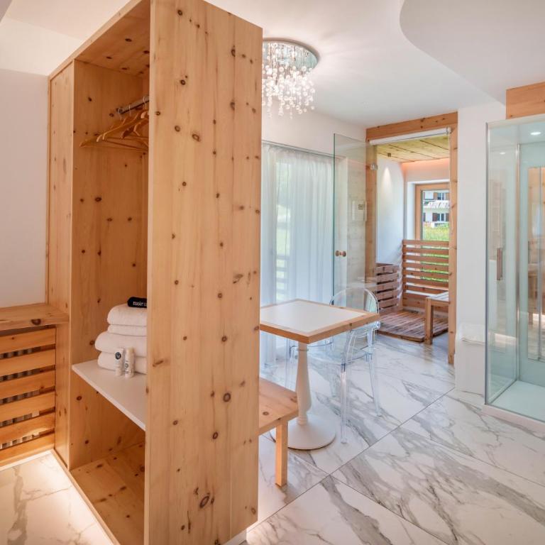 Apart Wellness Alpino con minispa - Appartamento Deluxe con 2 Camere da Letto e Vista Giardino - 15