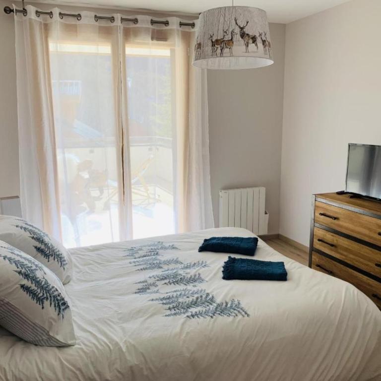 Appartement Cocooning-sauna-jacuzzi - Appartement 2 Chambres avec Vue sur la Montagne - 9