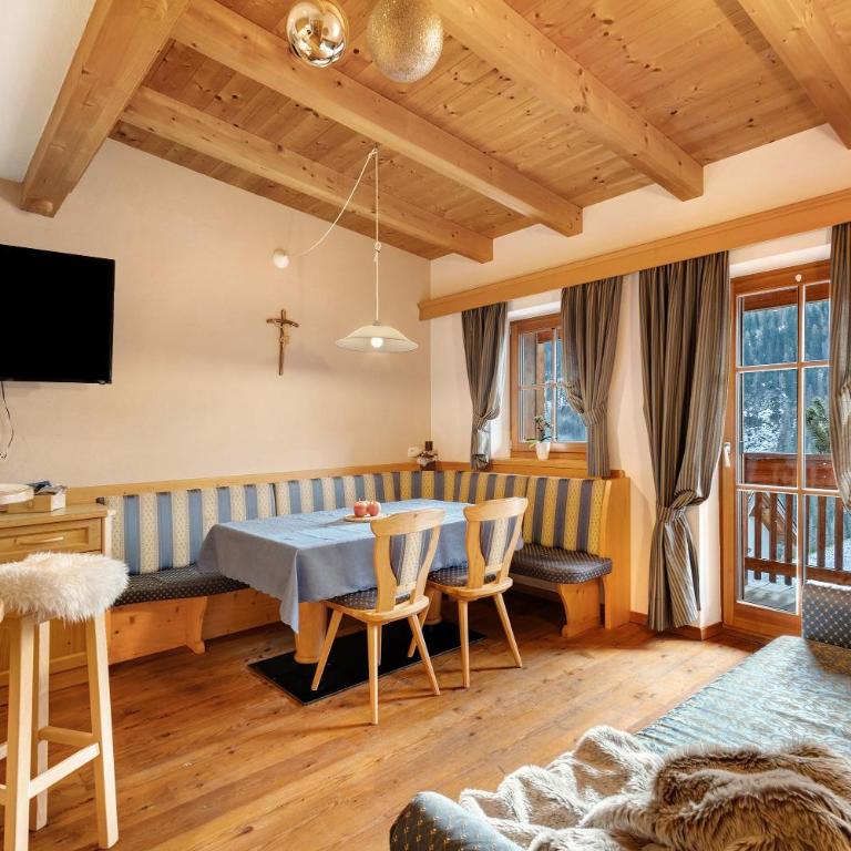 Maierhof - Deluxe Apartment mit Balkon und 2 Schlafzimmern - 4