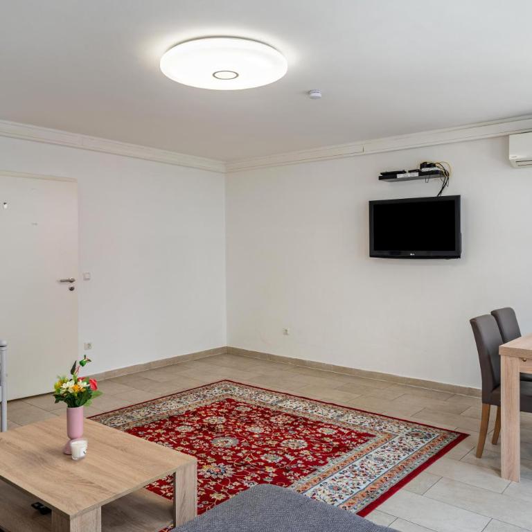 Aldars Urban Trio Suite No. 2 - Apartamento Deluxe de 2 dormitorios con balcón - 4