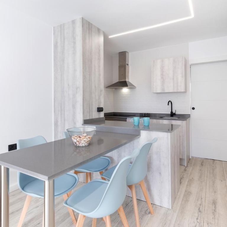 Vistas a los 2 Mares - Apartamento Superior de 1 dormitorio con balcón - 6