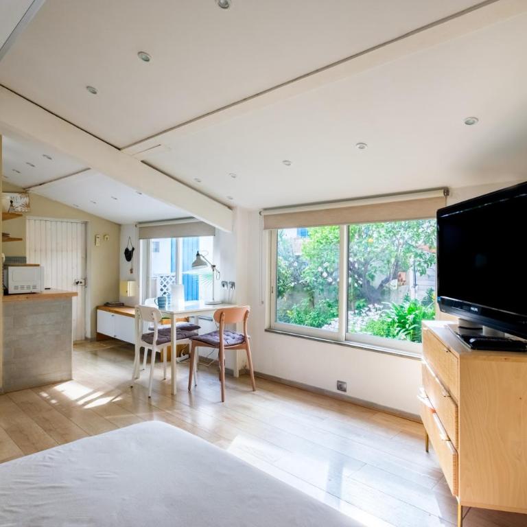 Petite maison-studio Ba014s - One-Bedroom Apartment with Garden View - 8