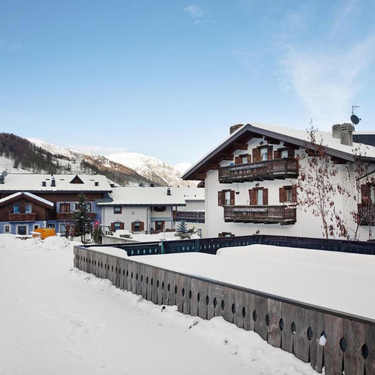 Baita Franz 2 Livigno - Appartamento Deluxe con 2 Camere da Letto e Vista Giardino - 27