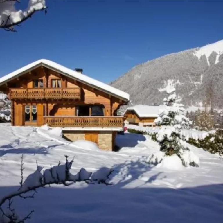Chalet Le Reposoir - 3 étoiles - Three-Bedroom Chalet - 1