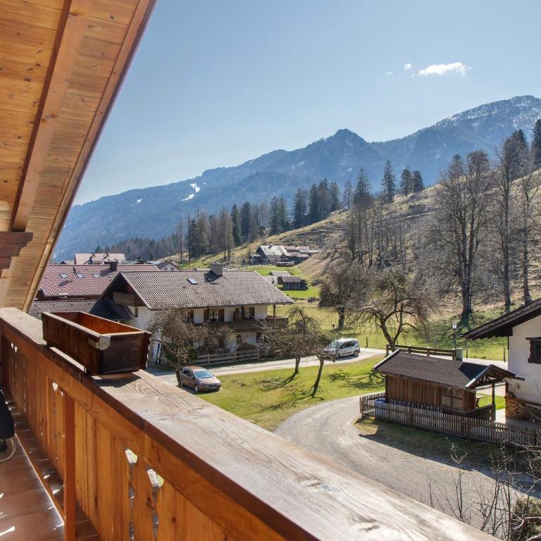 Ferienwohnung Bergkristall - Deluxe-Apartment mit 2 Schlafzimmern und Gartenblick - 10