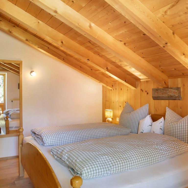 Ferienwohnung Bergkristall - Deluxe-Apartment mit 2 Schlafzimmern und Gartenblick - 17