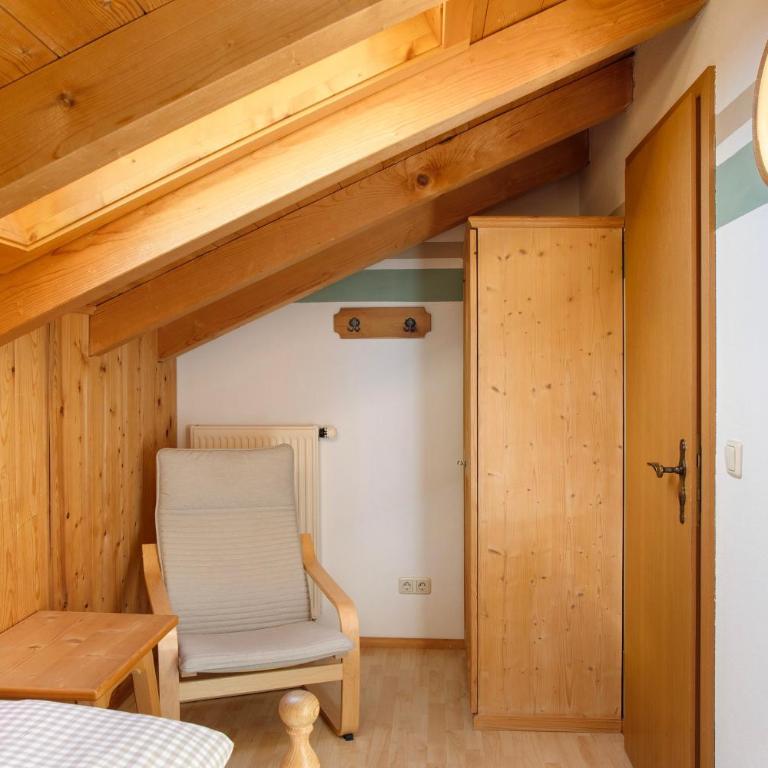 Ferienwohnung Bergkristall - Deluxe-Apartment mit 2 Schlafzimmern und Gartenblick - 24