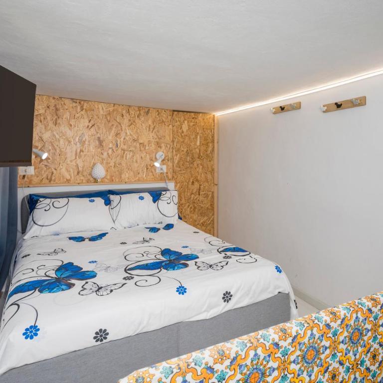 Causunara's Apartment - Superior One-Bedroom Apartment with Balcony - 13