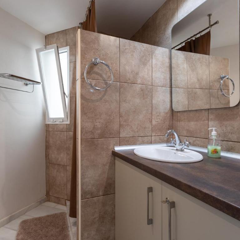 Lovely 2 bed apt overlooking golf - Apartamento Deluxe de 2 dormitorios con vistas al mar - 9