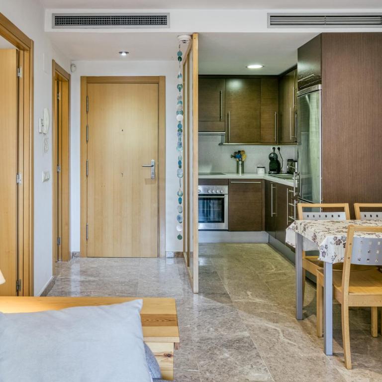 Maritimo - Apartamento Superior con vistas a la ciudad - 6