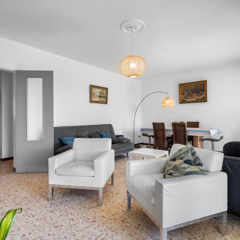 Hyeres Rez De Villa Vue Mer - Maison 3 Chambres - 6