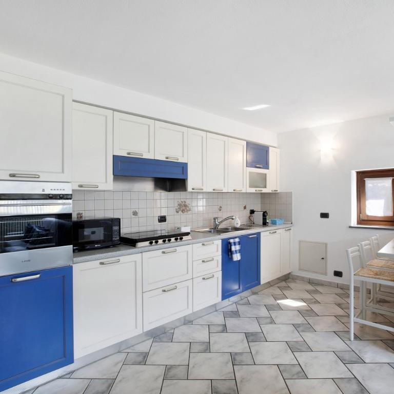 Casa Sabrina - Appartamento Blu - Appartamento Superior con Vista Città - 5