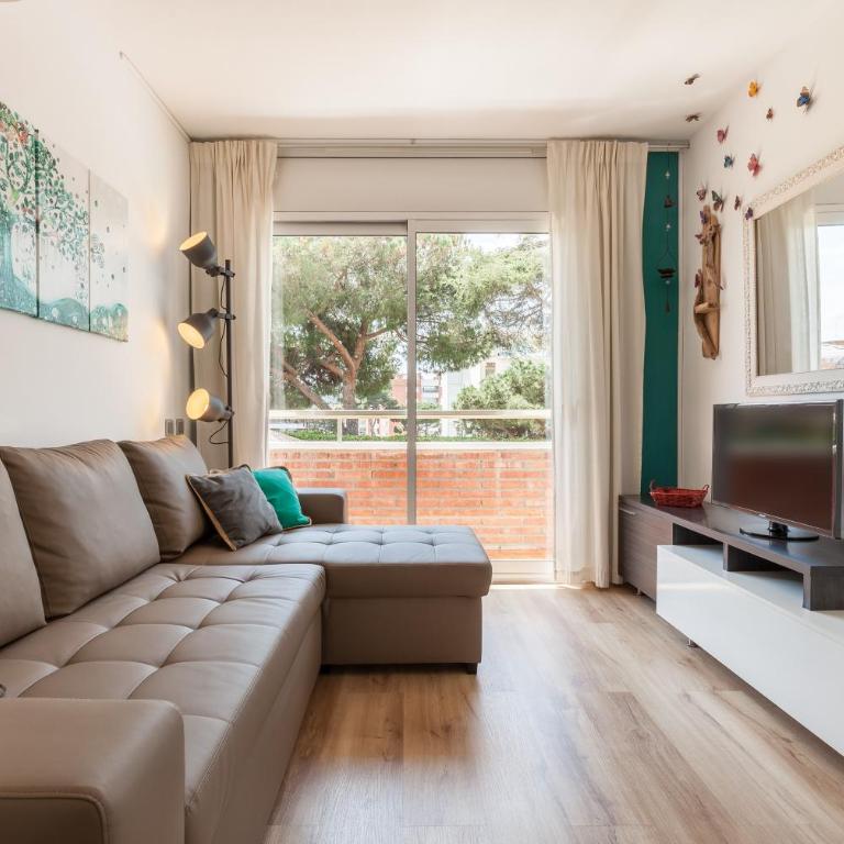 Fada Lloret - Apartamento de 1 dormitorio con vistas al jardín - 3