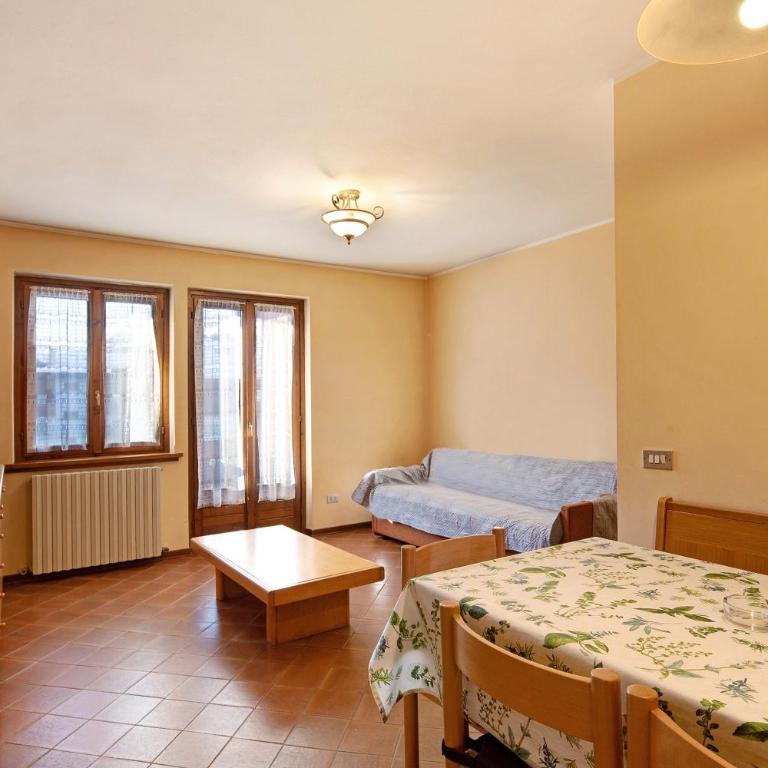 Chalet Meridiana Appartamento 8 - Appartamento Deluxe con 2 Camere da Letto e Balcone - 14