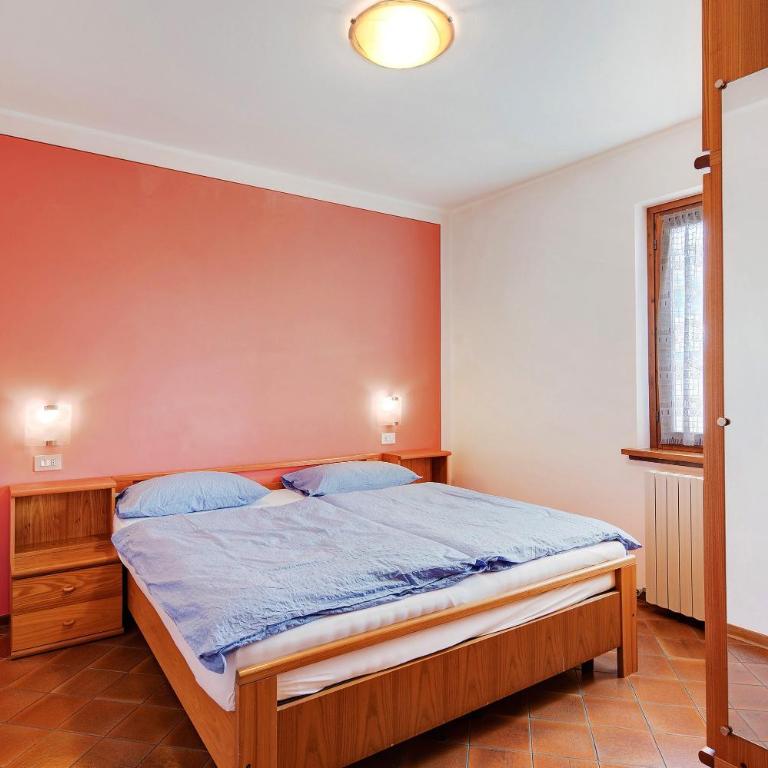 Chalet Meridiana Appartamento 8 - Appartamento Deluxe con 2 Camere da Letto e Balcone - 1