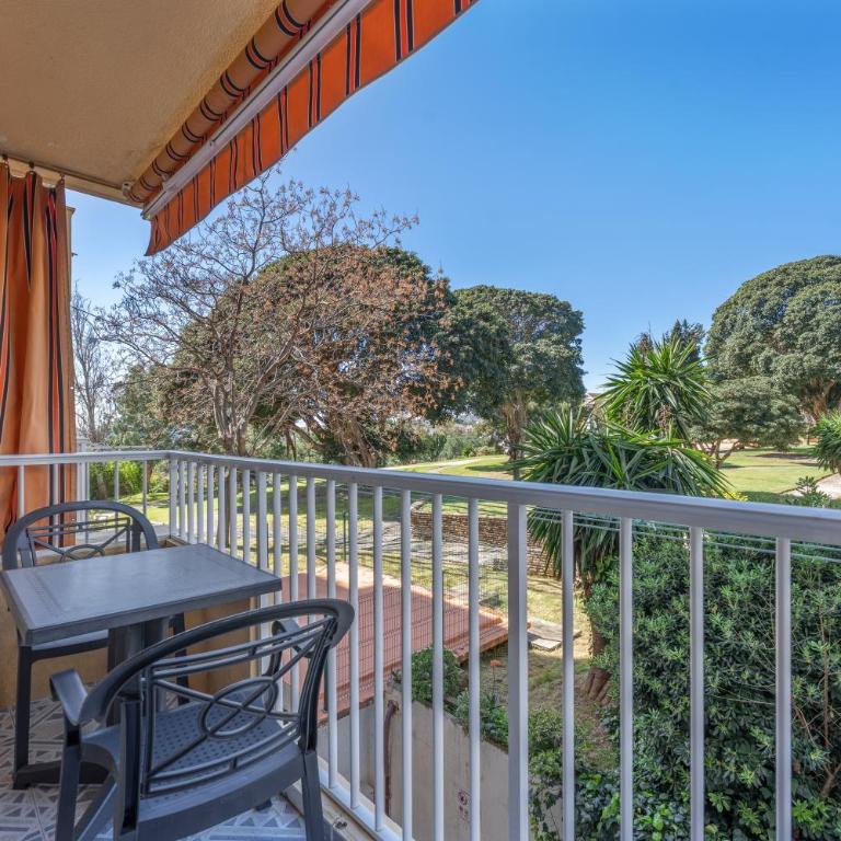 Apartamento Aguila - Apartamento de 1 dormitorio con vistas al jardín - 1