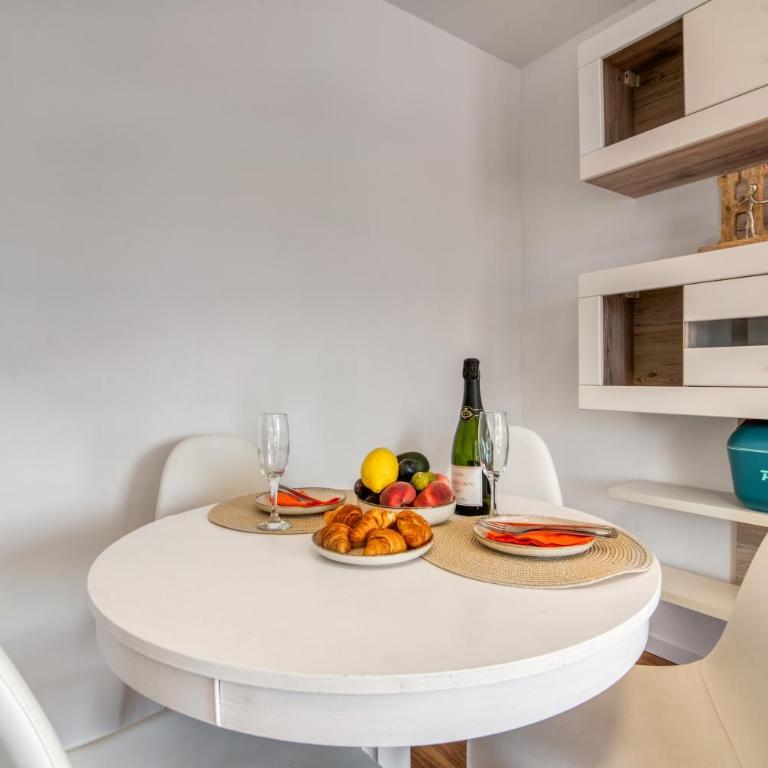 Las Marinas - Apartamento Deluxe de 2 dormitorios con balcón - 5