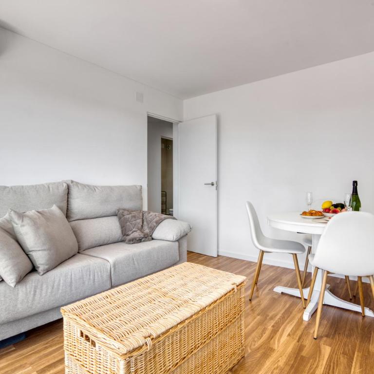 Las Marinas - Apartamento Deluxe de 2 dormitorios con balcón - 4