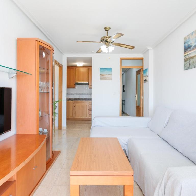 Carmela En Santa Pola - Apartamento Deluxe de 2 dormitorios con balcón - 3