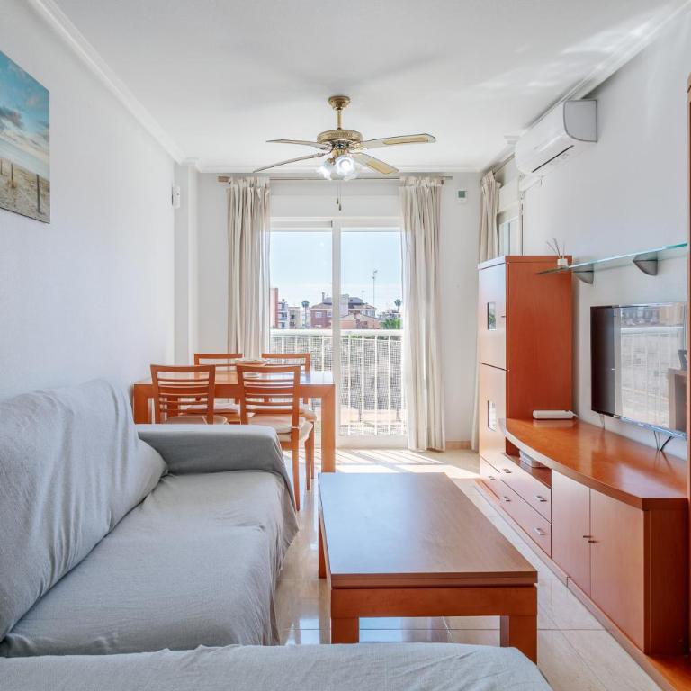Carmela En Santa Pola - Apartamento Deluxe de 2 dormitorios con balcón - 2