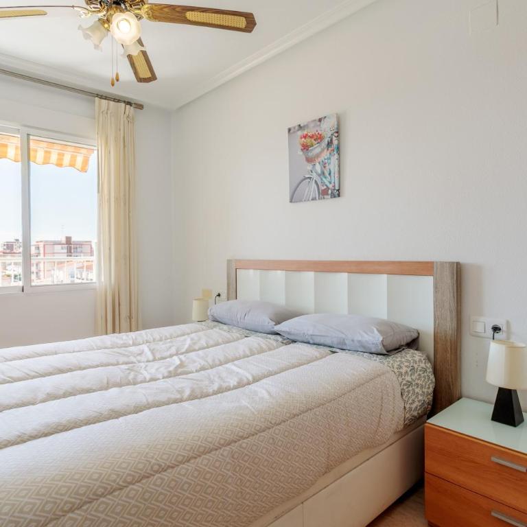 Carmela En Santa Pola - Apartamento Deluxe de 2 dormitorios con balcón - 15