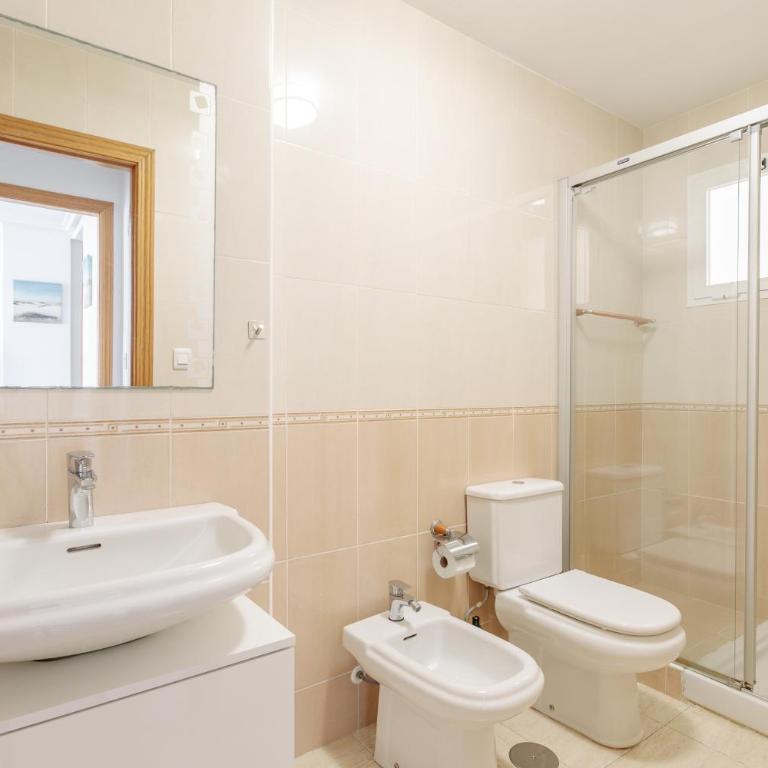 Carmela En Santa Pola - Apartamento Deluxe de 2 dormitorios con balcón - 13