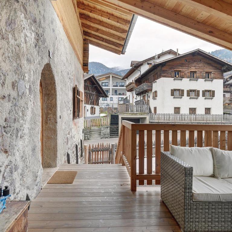 Alpin Chalet Samer Apt Bauernstube - Appartement 3 Chambres Premium avec Balcon - 38
