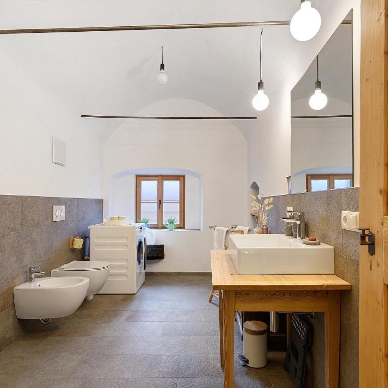 Alpin Chalet Samer Apt Bauernstube - Appartement 3 Chambres Premium avec Balcon - 23