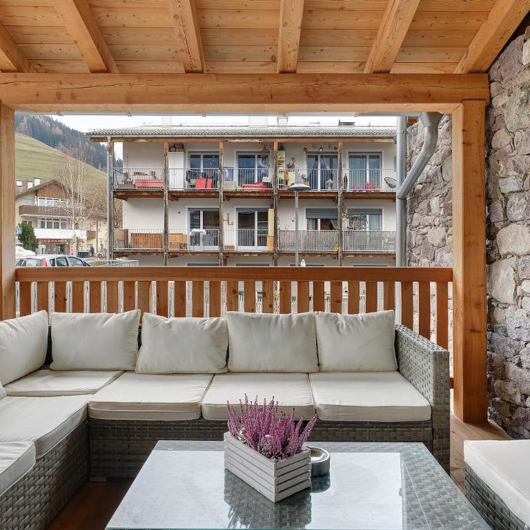Alpin Chalet Samer Apt Bauernstube - Appartement 3 Chambres Premium avec Balcon - 37