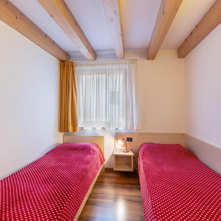 Apartment Latemar Casa Alma - Appartamento Deluxe con 2 Camere da Letto e Vista Giardino - 3