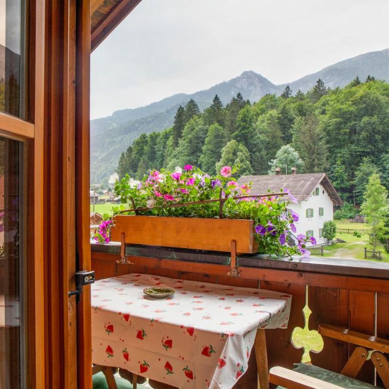 Ferienwohnung Waxenstein - Superior Apartment mit 1 Schlafzimmer und Balkon - 4